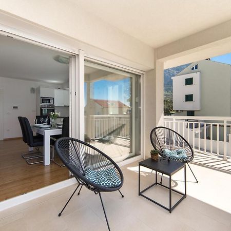 Luxury Xxl Apartment Makarska Exterior photo